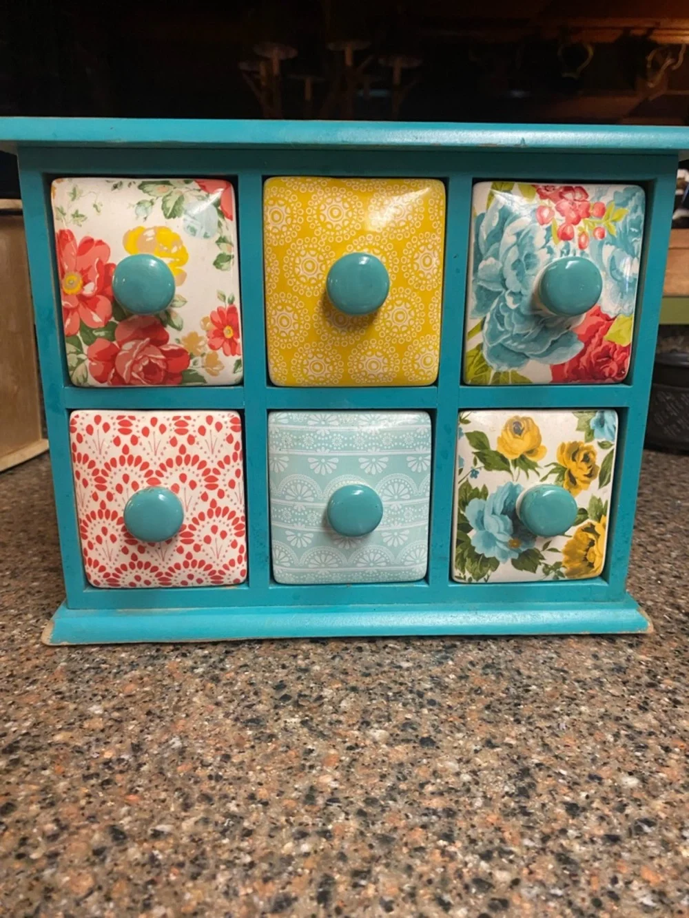 The Pioneer Woman Vintage Floral 6-Drawer Spice & Tea Box- Retired - Picture 1 of 10